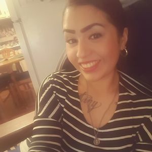 Meet your Posher, Celia